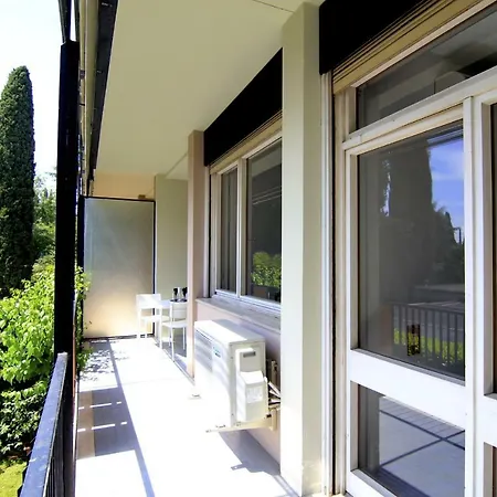 Gaia In Con Piscina * Gardone Riviera
